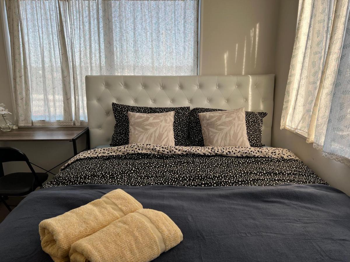 Albany Peony Homestay Окленд Экстерьер фото